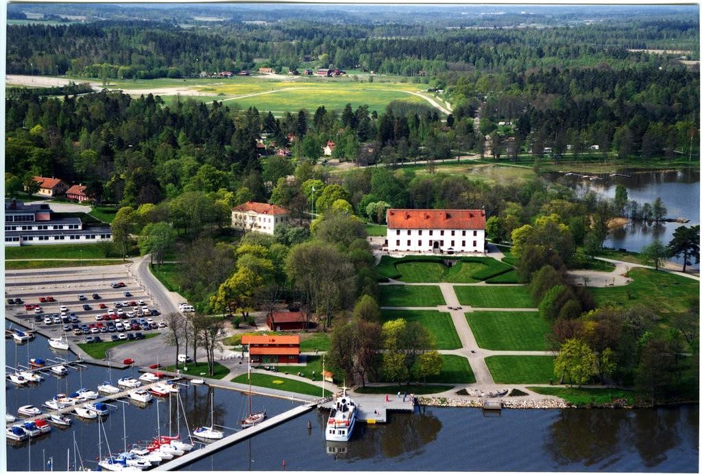 sundbyholms-slott-flygbild