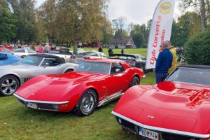 Sten från Mora i silver C3:a, Tommie från Bjursås i röd med hardtop och Sven-Erik från Linghed i röd Cab.