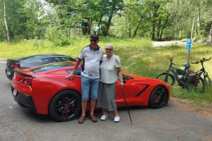 Roy och Mona från Eksjö var våra guider i Eksjö och till Skuruhatt.
