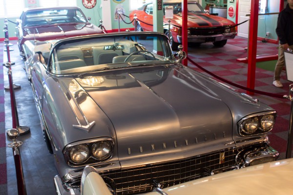 Pontiac Bonneville Cab 1958