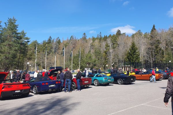 ...eller så pratar man bara om vad som hänt sedan senast men i vackra omgivningar :)