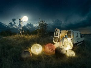 full-moon-service-Erik-Johansson