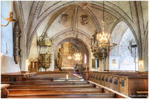 Heliga kors kyrka